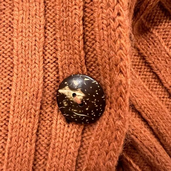 Bianco & Blu Italian orange wool cardigan - Picture 3 of 8